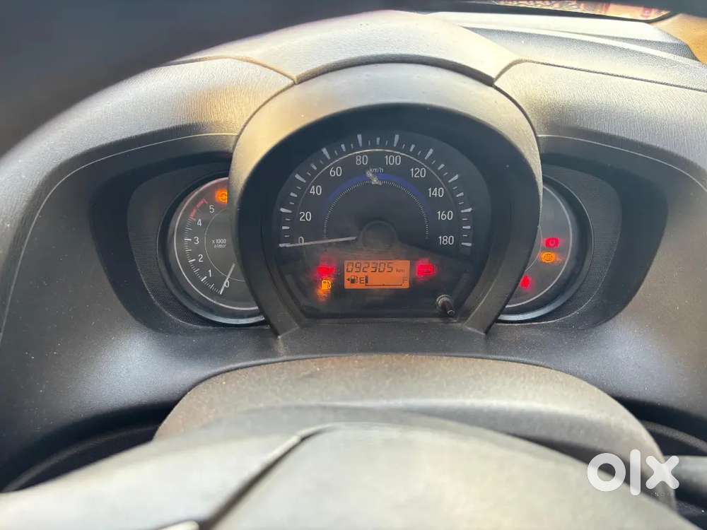 Honda Amaze 2015 Diesel Well Maintained