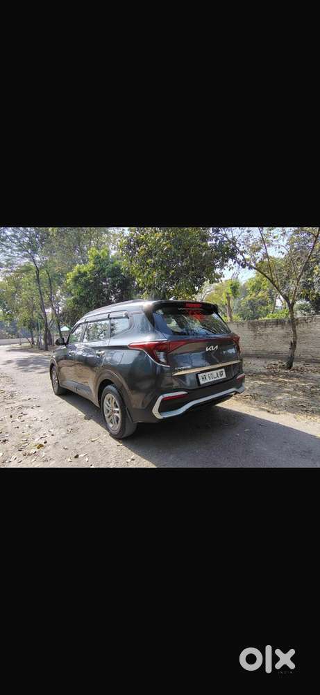 Kia Carens 2022 Diesel Well Maintained