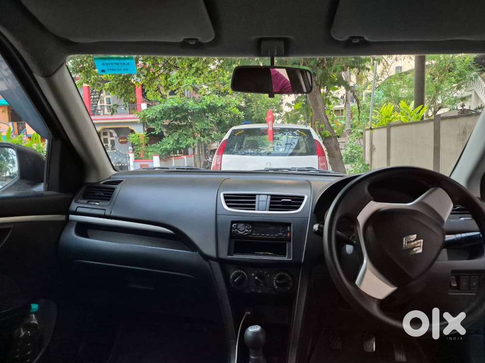 Maruti Swift Vxi 2011