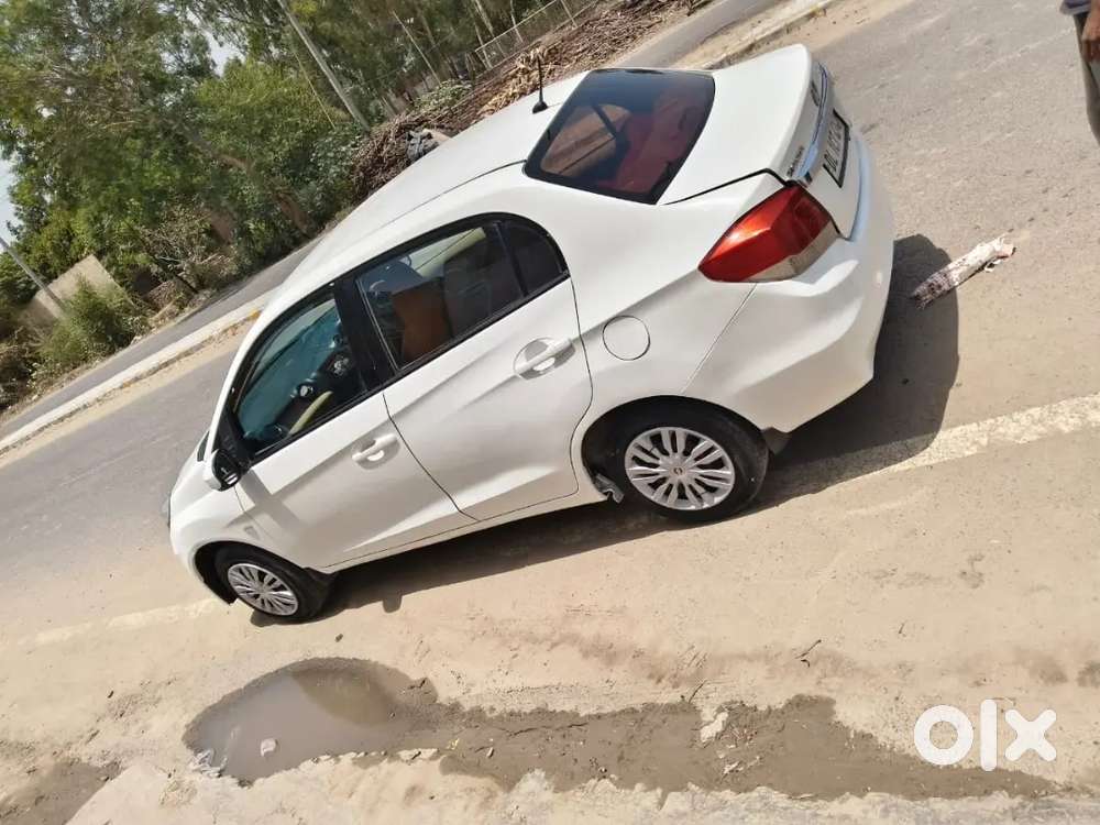 Honda Amaze Diesel 2015 83000 Km Driven