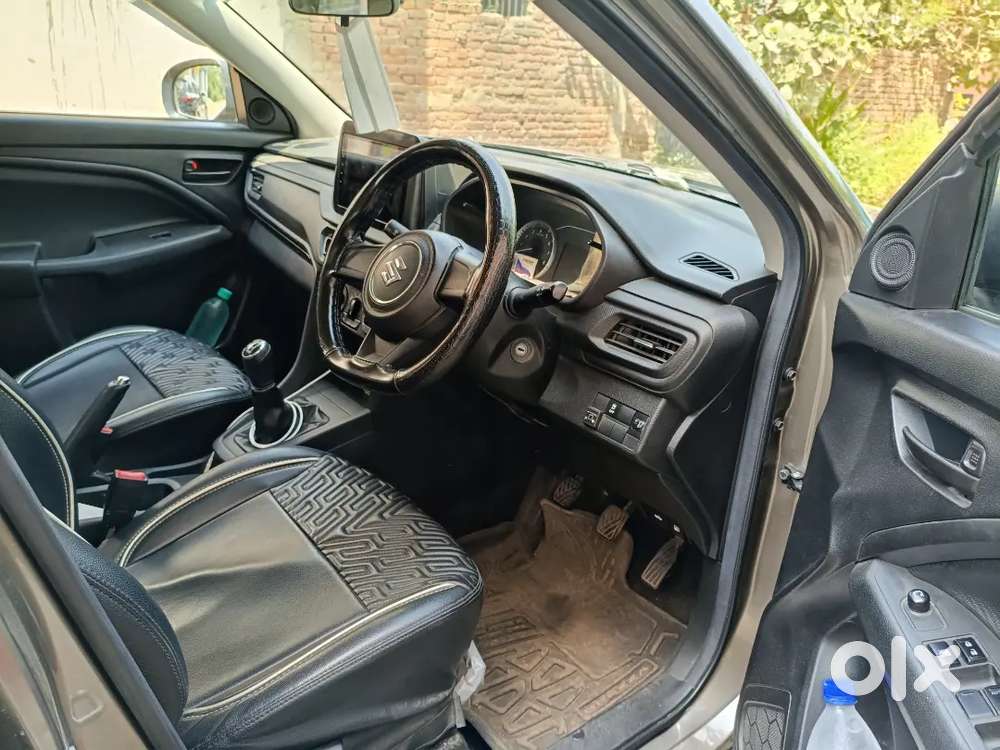 Maruti Brezza Lxi 2024 Year