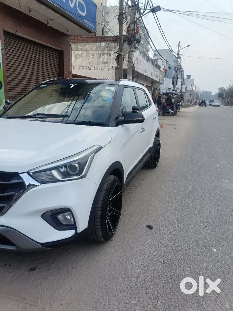 Creta 2018 Modal 1.6 Sx Sunroof Top Modal 
Fix Price Hai