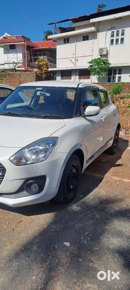 Maruti Suzuki Swift 1.2 Vxi (o), 2022, Petrol