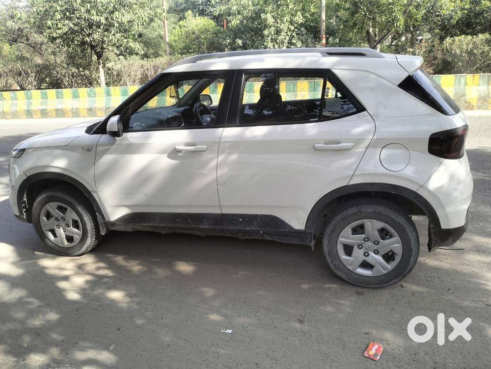 Hyundai Venue S, 2020, Petrol