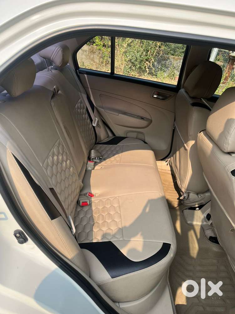 Maruti Suzuki Dzire 1.2 Vxi, 2016