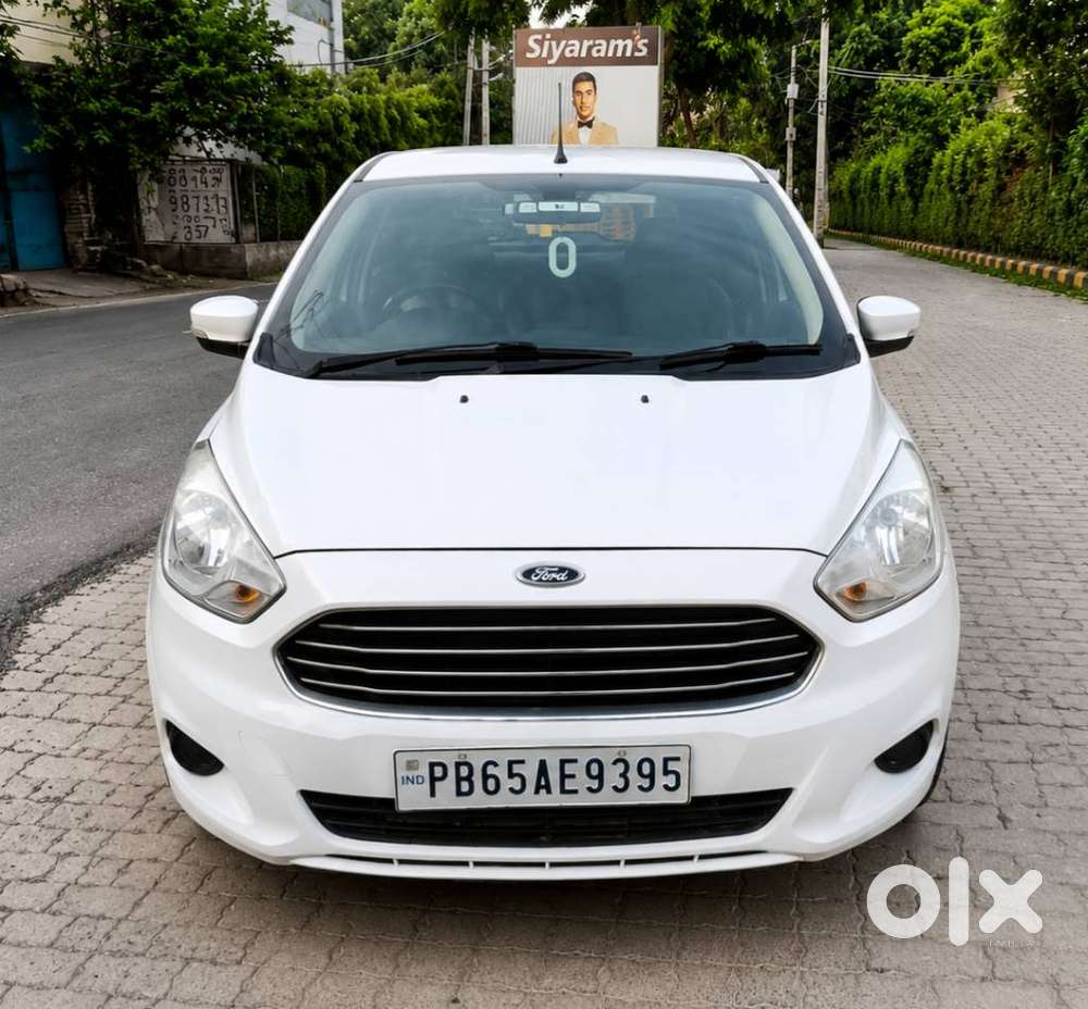 Ford Figo 1.2p Trend Mt, 2015, Petrol