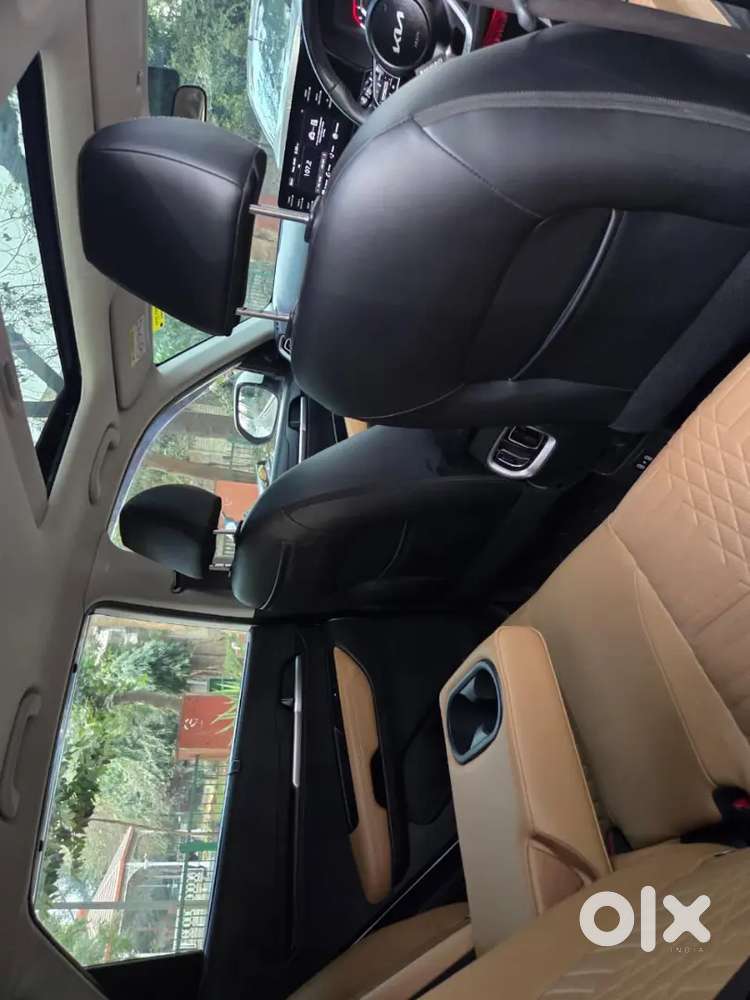 Brand New Kia Sonet (automatic Diesel With Sunroof) Up16