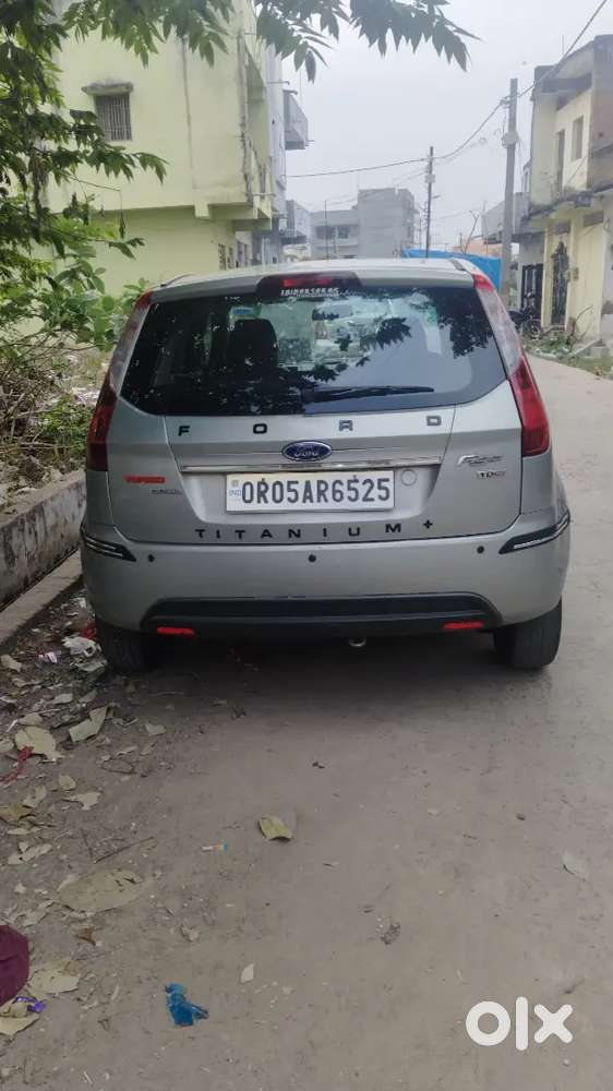 Ford Figo 2011 Petrol 71112 Km Driven