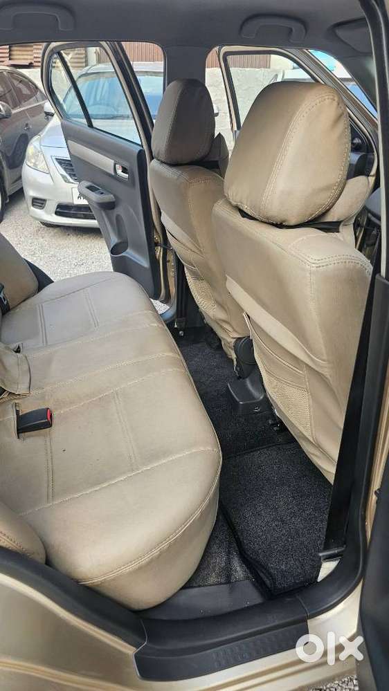 Maruti Suzuki Swift Dzire Vxi Optional, 2011, Petrol