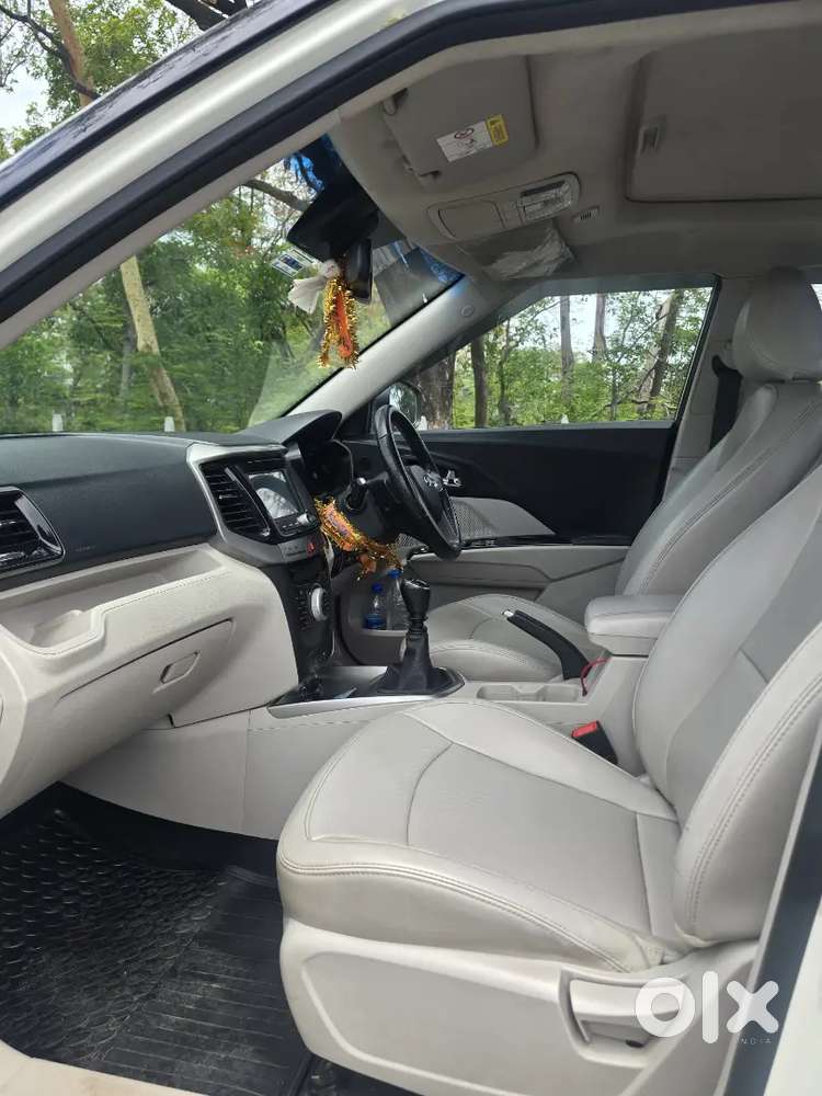 Mahindra Xuv300 2022