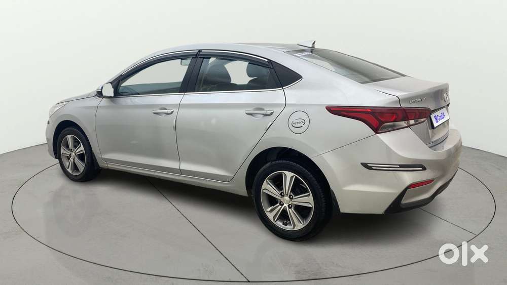 Hyundai Verna 1.6 Sx (o) Vtvt, 2018, Petrol