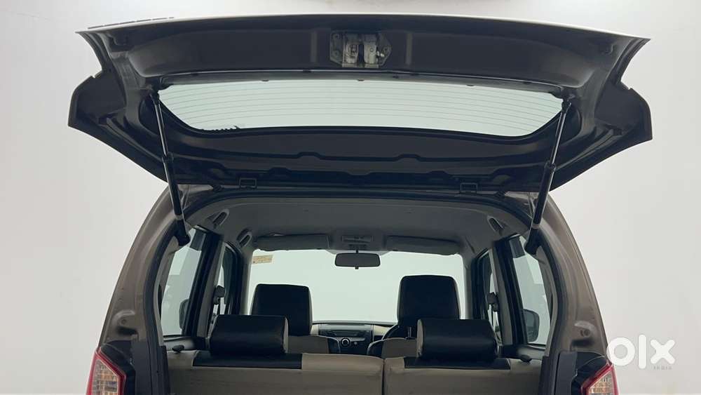 Maruti Suzuki Wagon R 1.0 Vxi Amt, 2017, Petrol