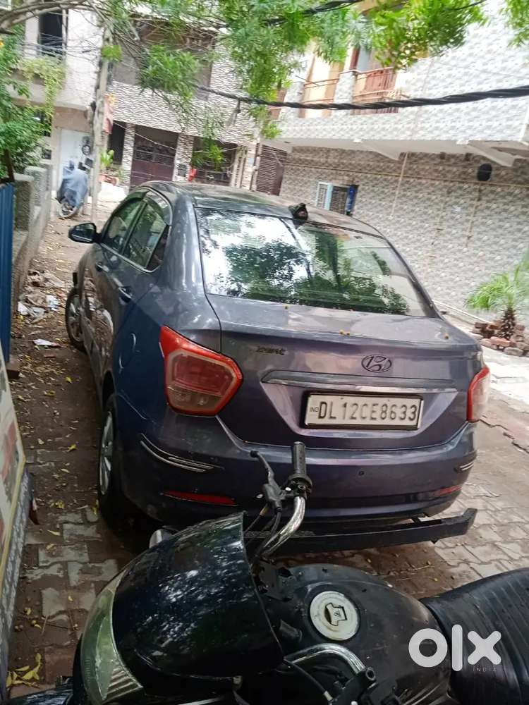 Hyundai Xcent(petrol+cng)