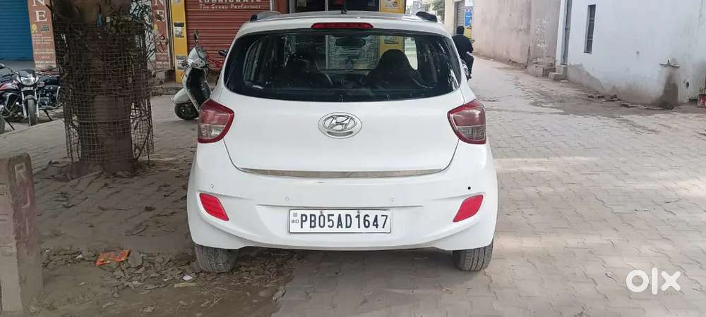 Hyundai Grand I10 Sportz 2015