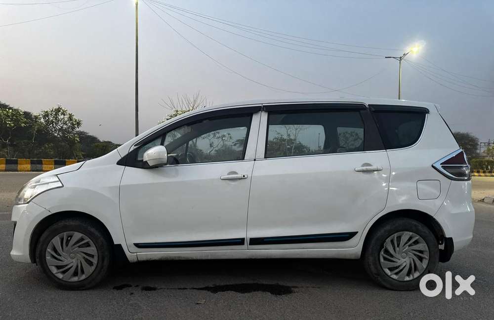 Maruti Suzuki Ertiga 2012-2015 Lxi Cng, 2013, Cng & Hybrids