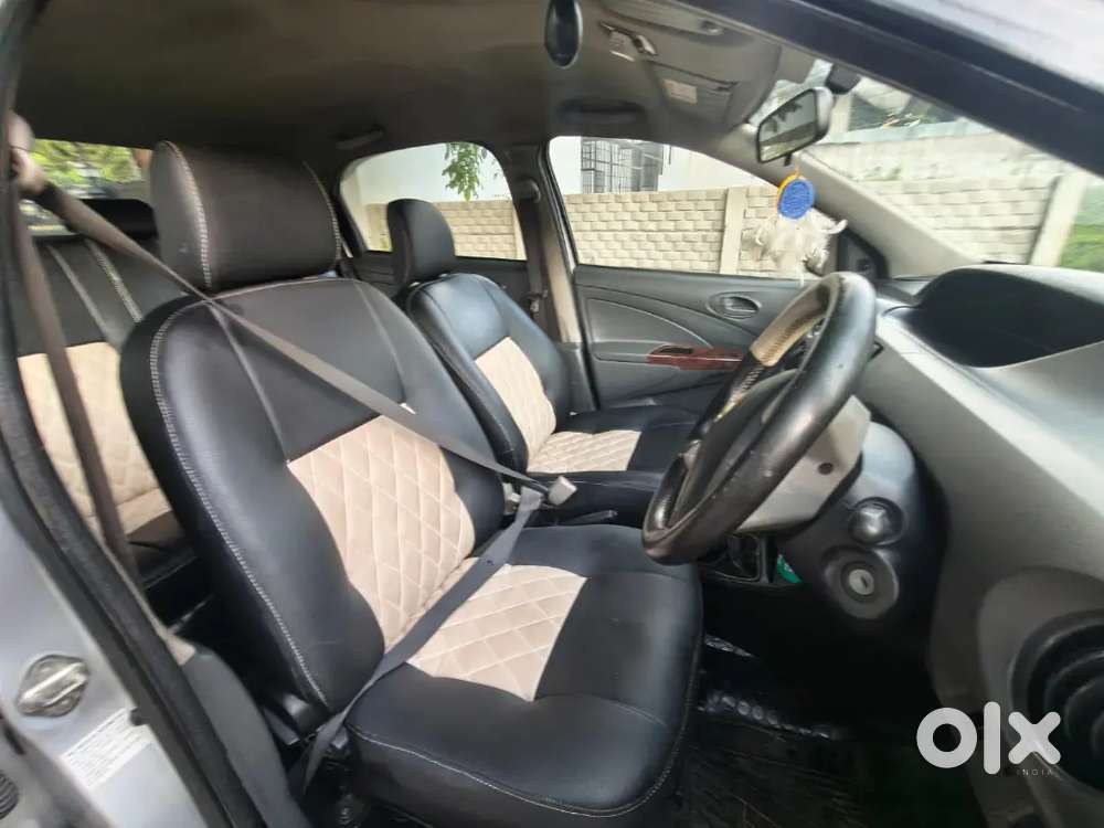 Toyota Etios Cross 2019