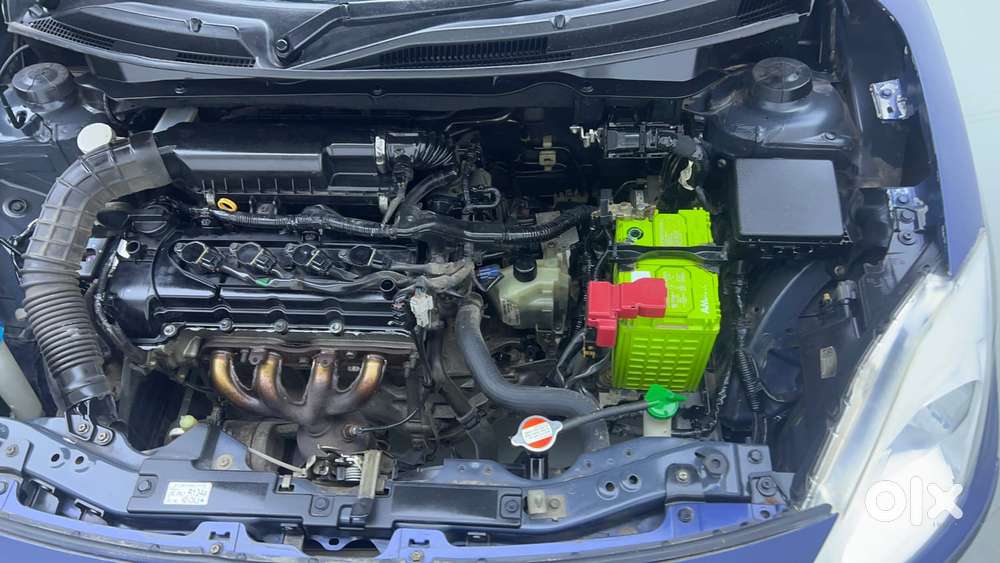 Maruti Suzuki Dzire 1.2 Zxi Amt, 2018, Petrol