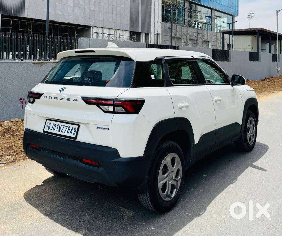 Maruti Suzuki Brezza Vxi At, 2026, Petrol