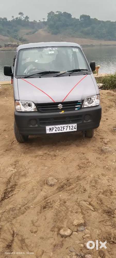 Maruti Suzuki Eeco 2023 Petrol 72000 Km Driven