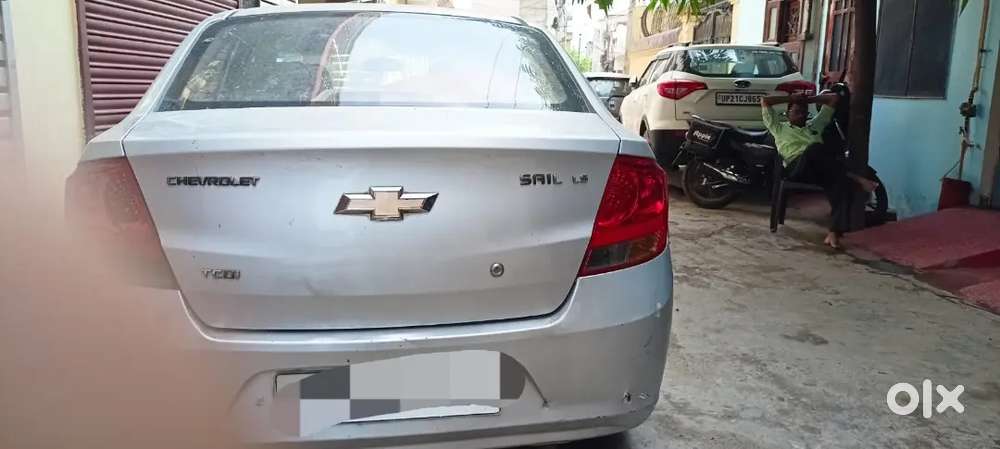 Car Ko Park Karne Ki Samasya Aur Paise Ki Jarurat Or Ergent Money