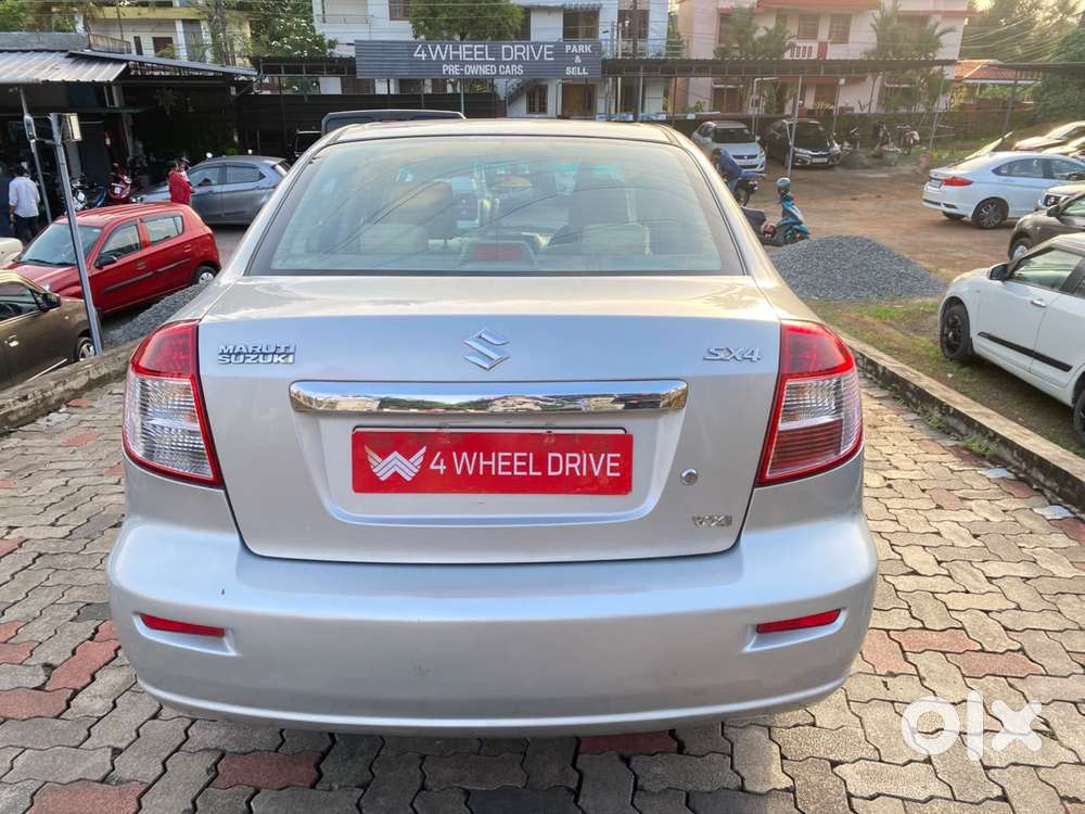 Maruti Suzuki Sx4 Vxi Bsiv, 2009, Petrol