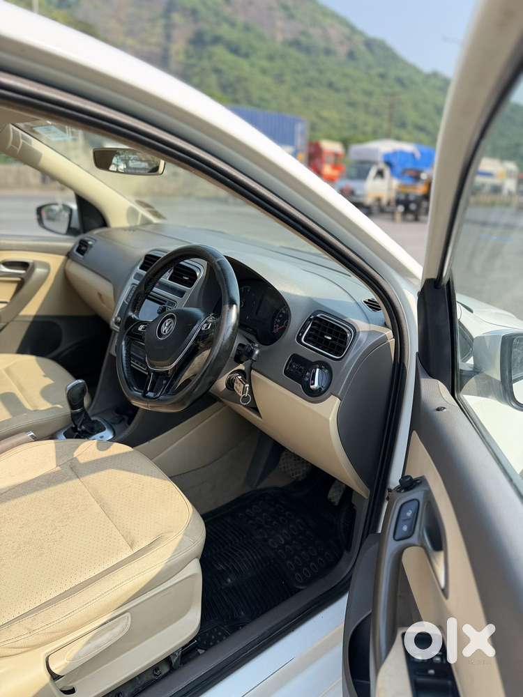 Volkswagen Vento 1.2 Tsi Highline Plus, 2017, Petrol