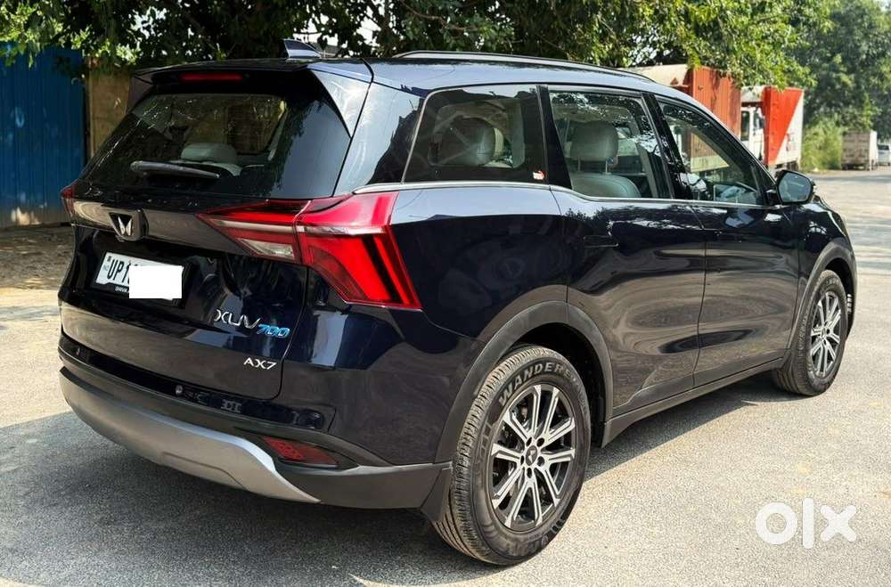 Mahindra Xuv700 2.0 Ax 7 Petrol At Str, 2024, Petrol