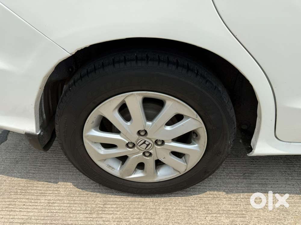Honda Mobilio 1.5 V I-vtec, 2014, Petrol