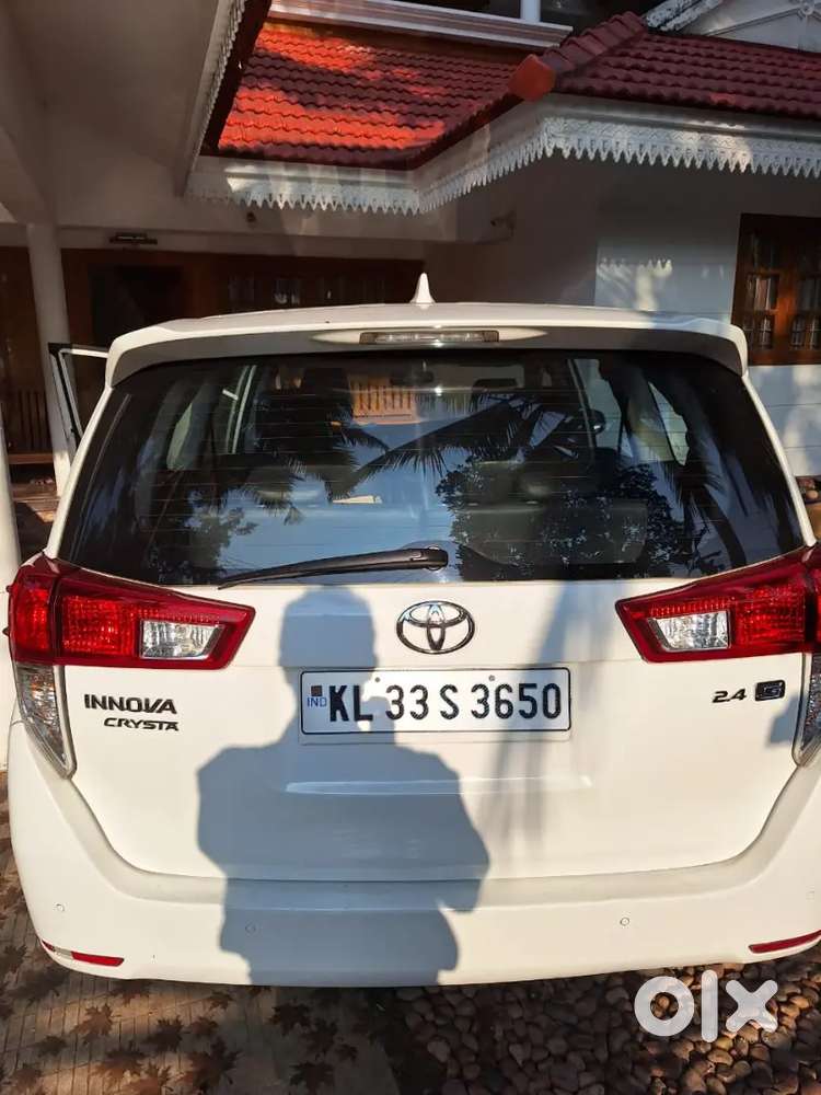 Toyota Innova Crysta 2020