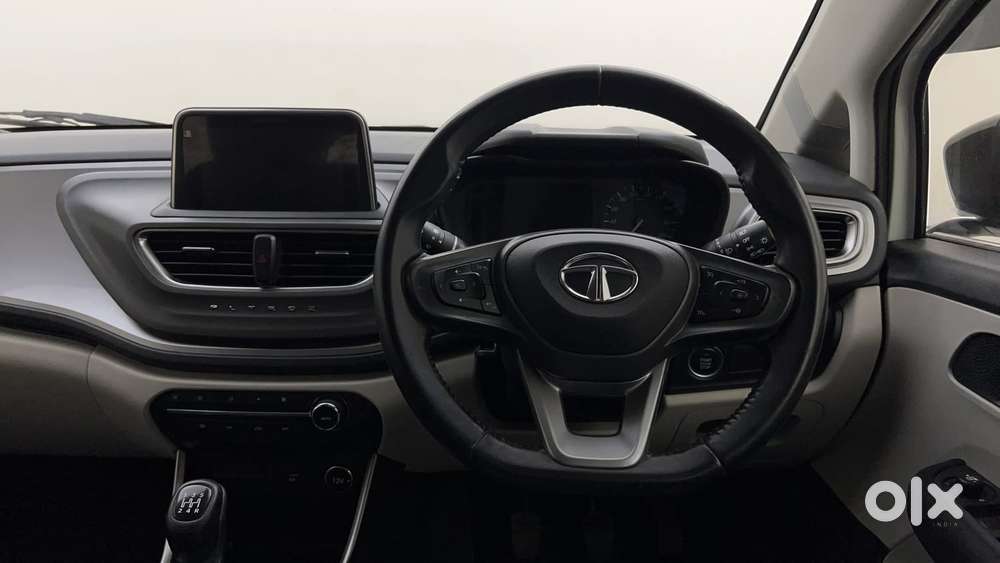 Tata Altroz 1.5 Xz Plus Diesel, 2022, Diesel