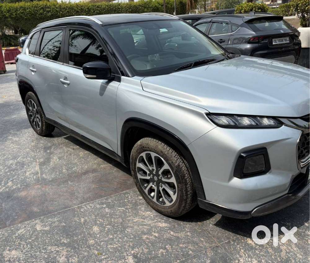 Maruti Suzuki Grand Vitara 1.5 Zeta Plus Dual Tone Intelligent Hybri..