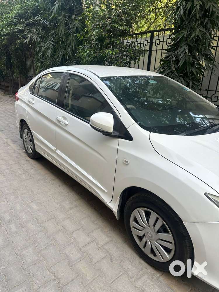White Honda City 2014 ,first Owner