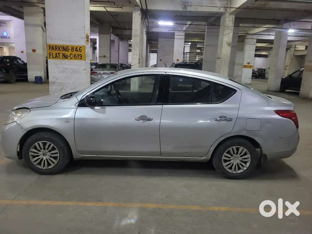 Nissan Sunny Petrol 2012 Second