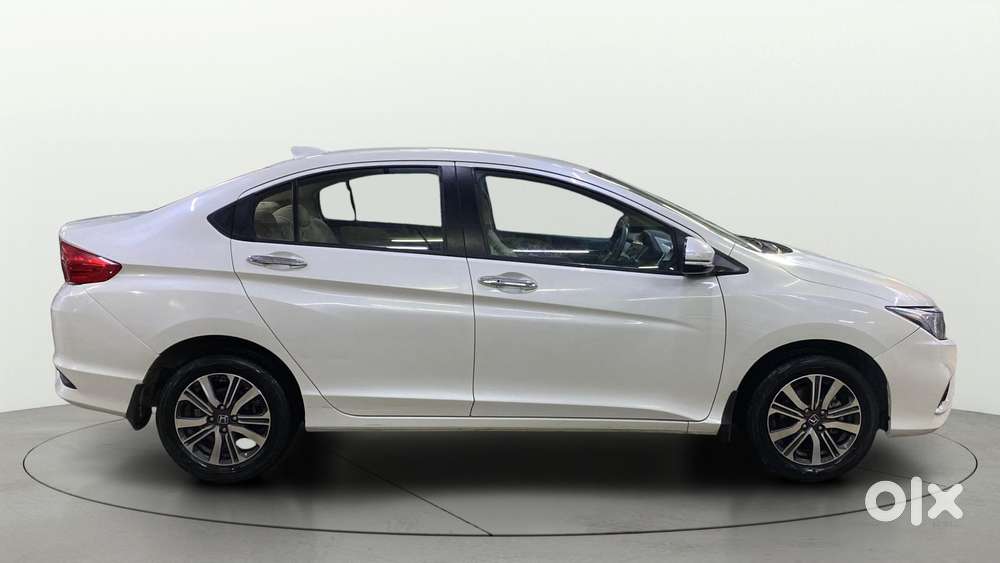 Honda City 1.5 V 4th Gen I-vtec Mt, 2022, Petrol