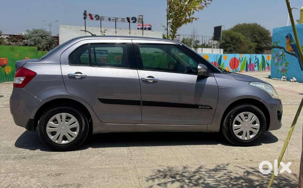 Maruti Suzuki Swift Dzire 1.2 Vxi Bsiv, 2013, Petrol