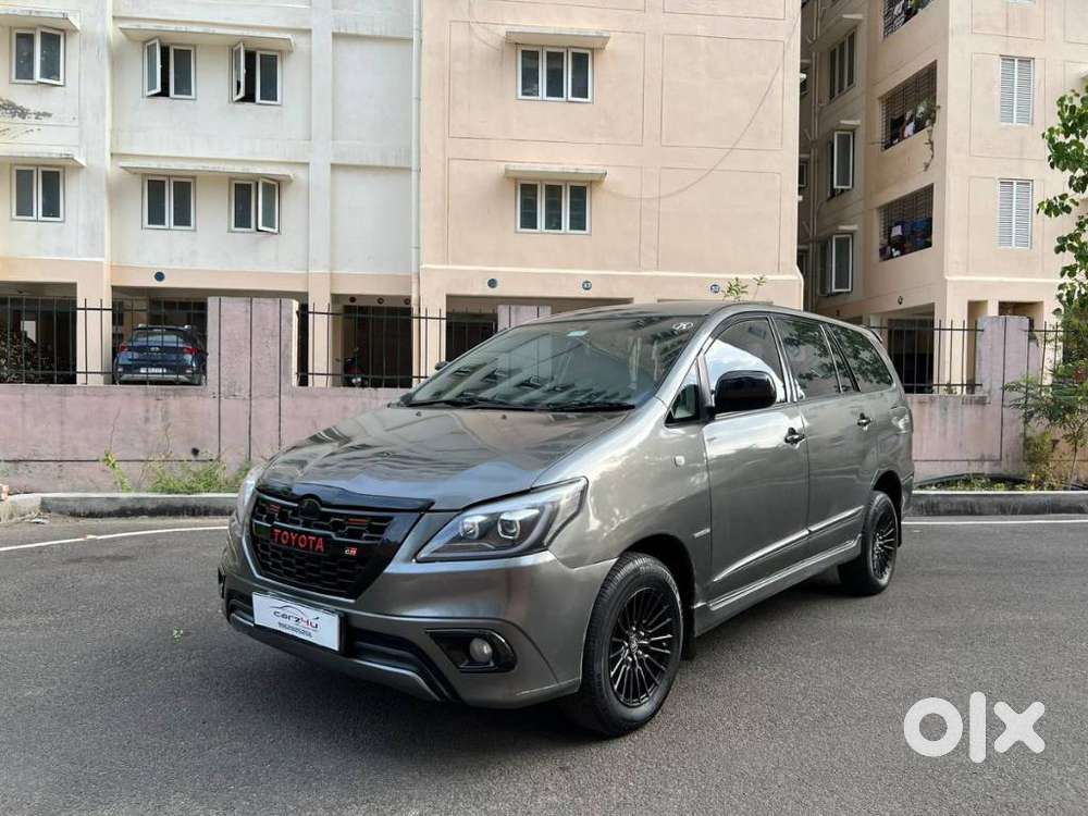 Toyota Innova 2.5 Gx (diesel) 8 Seater Bs Iv, 2014, Diesel