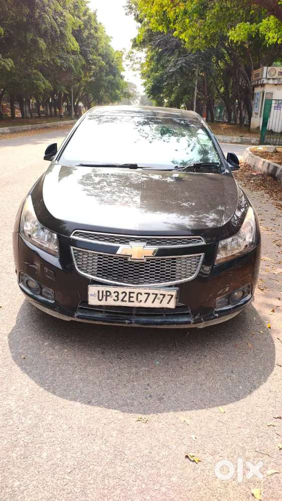 मेरी कार की स्थिति बहुत ही अच्छी है और इसका कभी एक्सीडेंट नहीं हुआ है