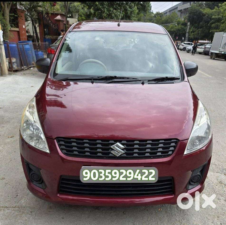 Maruti Suzuki Ertiga 1.5 Vxi, 2013, Petrol