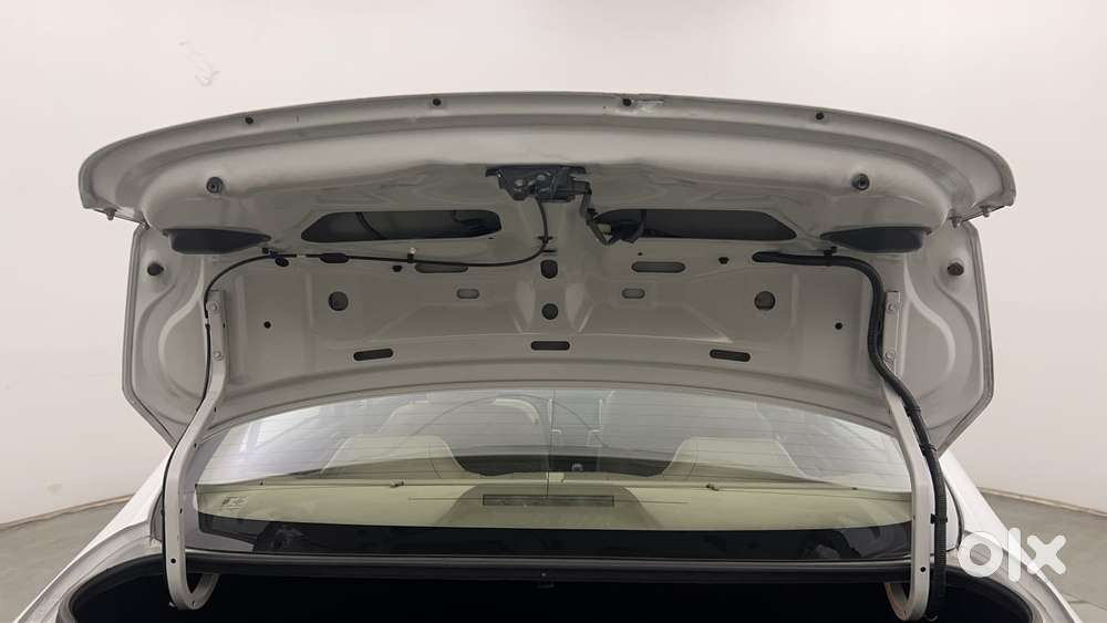 Maruti Suzuki Ciaz Zxi, 2015, Petrol