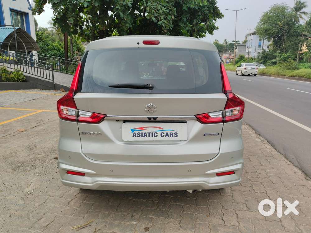 Maruti Suzuki Ertiga Zxi At Shvs, 2022, Petrol