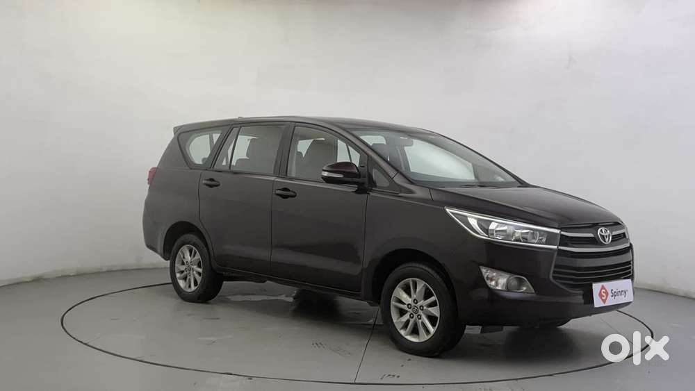 Toyota Innova Crysta G 8 Str, 2016, Diesel