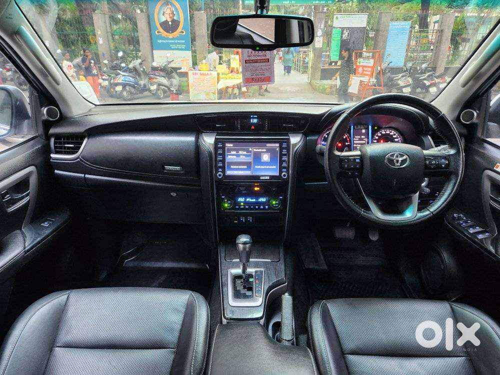Toyota Fortuner 4x2 At 2.8 Diesel, 2022, Diesel