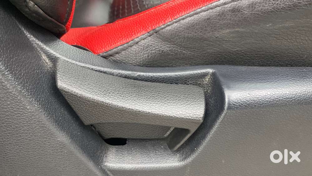 Mahindra Xuv300 W8 Diesel, 2021, Diesel