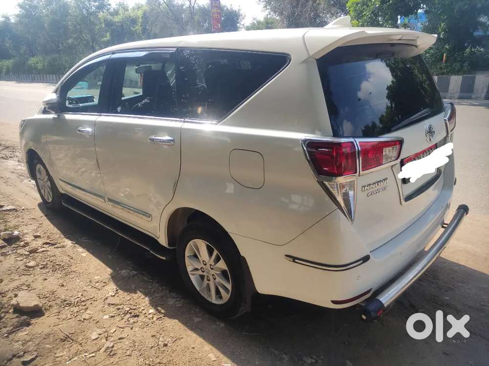 Toyota Innova Crysta 2020