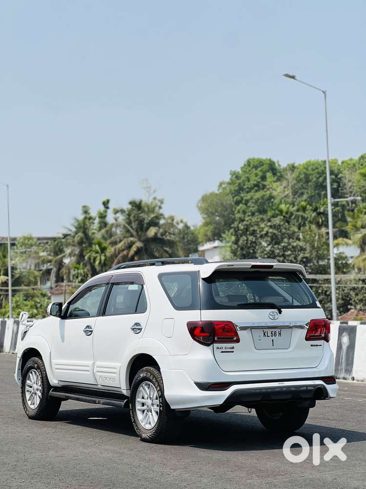 Toyota Fortuner 3.0 4x2 Automatic, 2013, Diesel