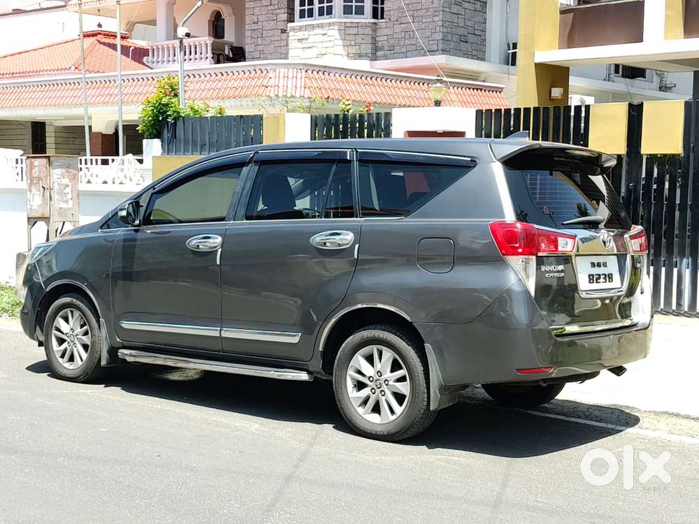 Toyota Innova Crysta, 2016, Diesel