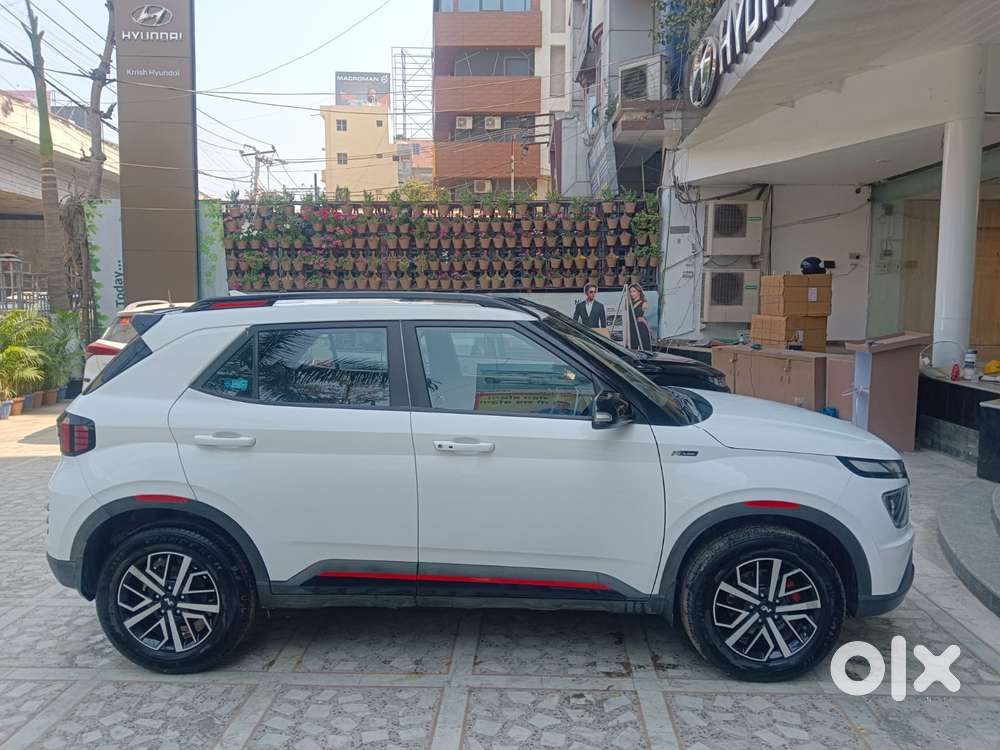 Hyundai Venue N Line 1.0 N8 Turbo Dct, 2024, Petrol