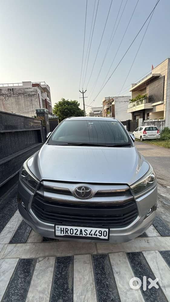 Toyota Innova Crysta 2016 Diesel Manual