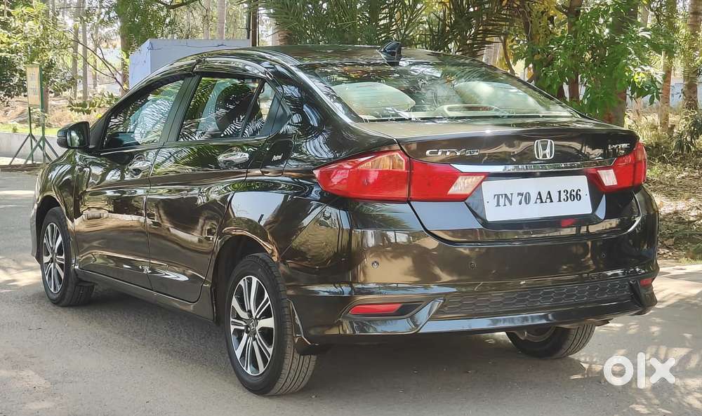 Honda City I-vtec V, 2018, Petrol