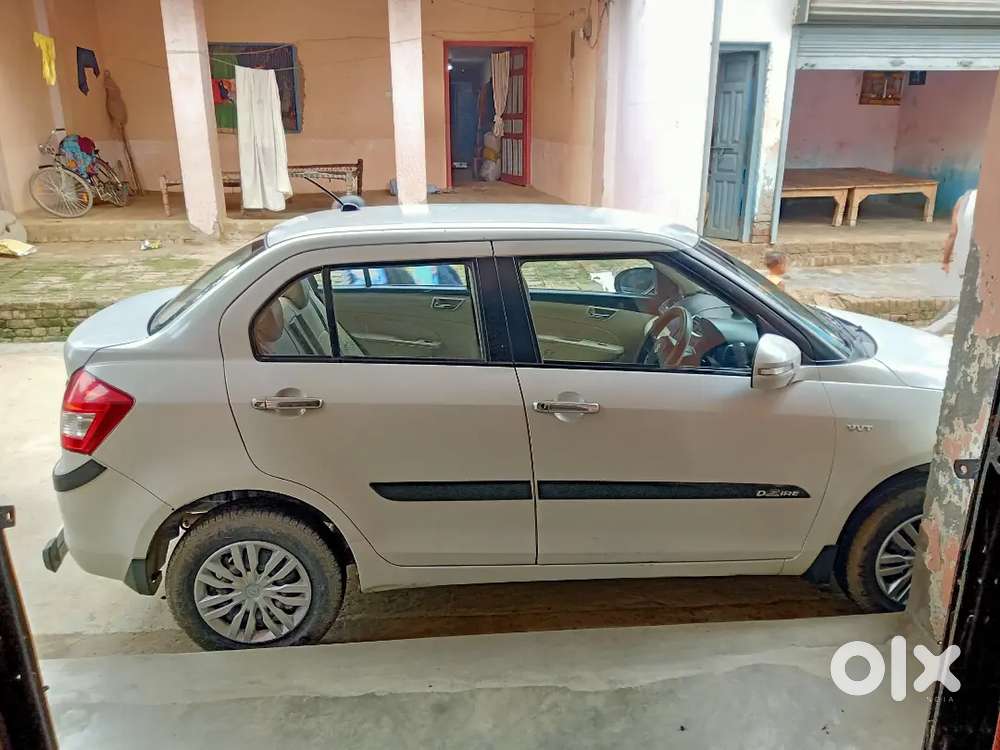 Maruti Suzuki Swift Dzire 2015 Petrol 128000 Km Driven